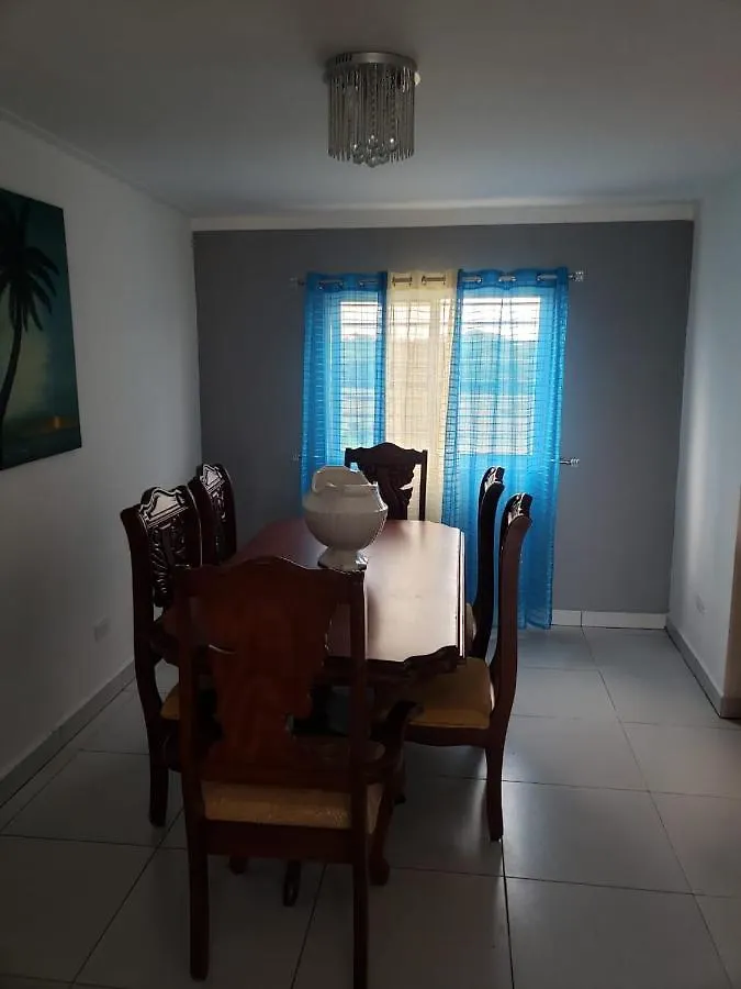 Lägenhet Apartamento Amueblado Residencial Parma Real Santiago De Los Caballeros